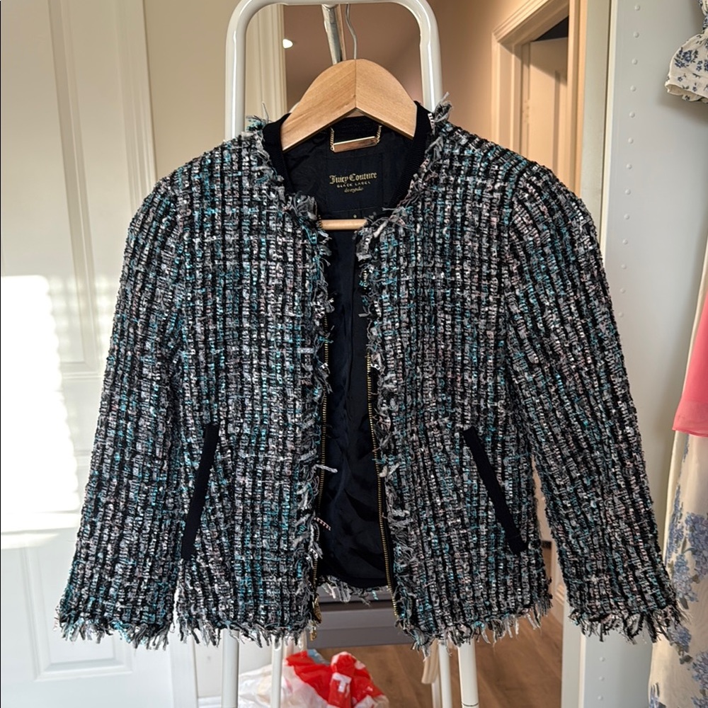 Juicy Couture Black and White Tweed Blazer size 0 like new